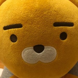 Meet your Posher, Rong